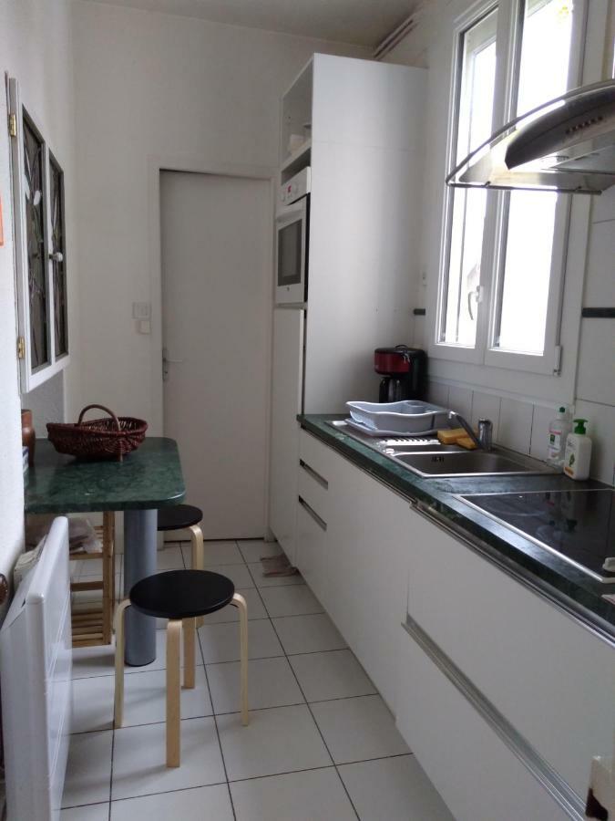 Appartement au calme Centre Ville à 2 pas du vieux marché La Rochelle  Exterior foto